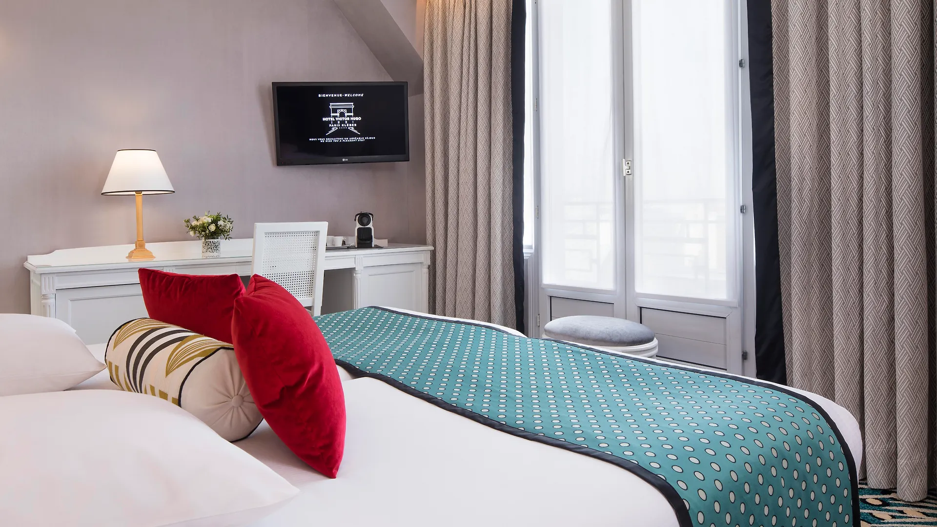 Hotel Victor Hugo Kleber 4*