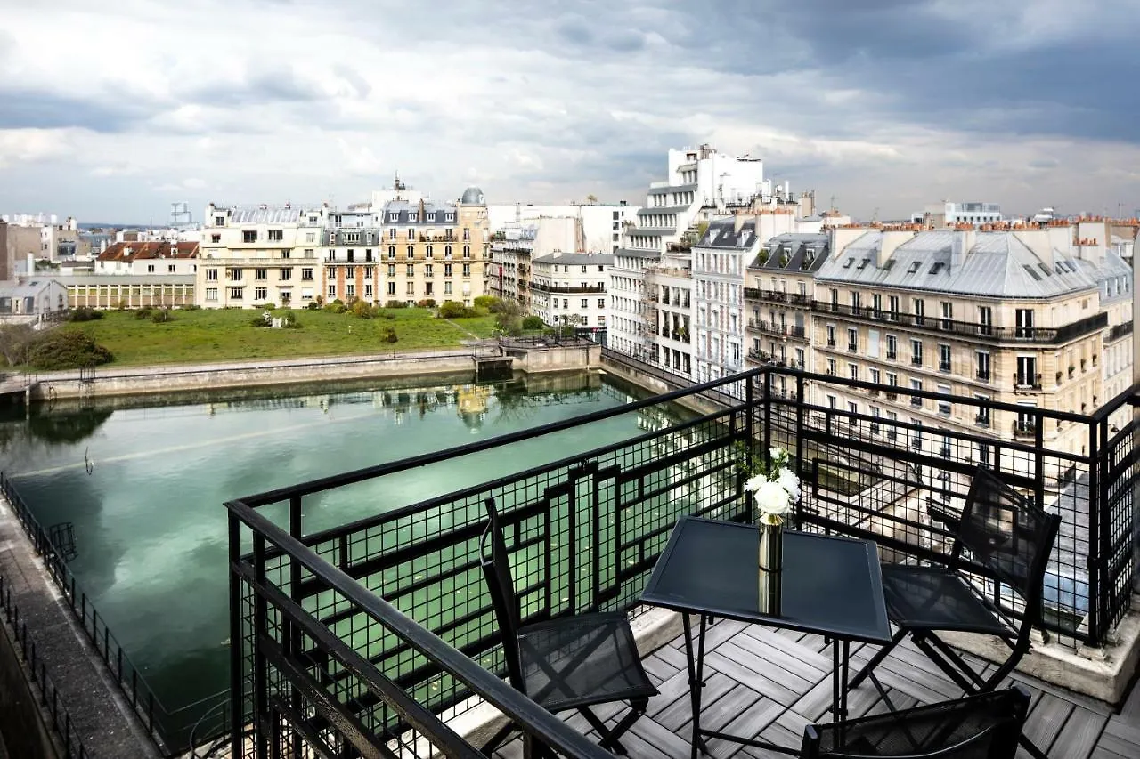 Victor Hugo Kléber Hotel Paris