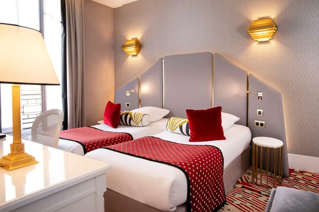Victor Hugo Kléber Hotel